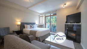 Alpenglow Lodge Sunny Studio with Sitting Area by MVA Whistler